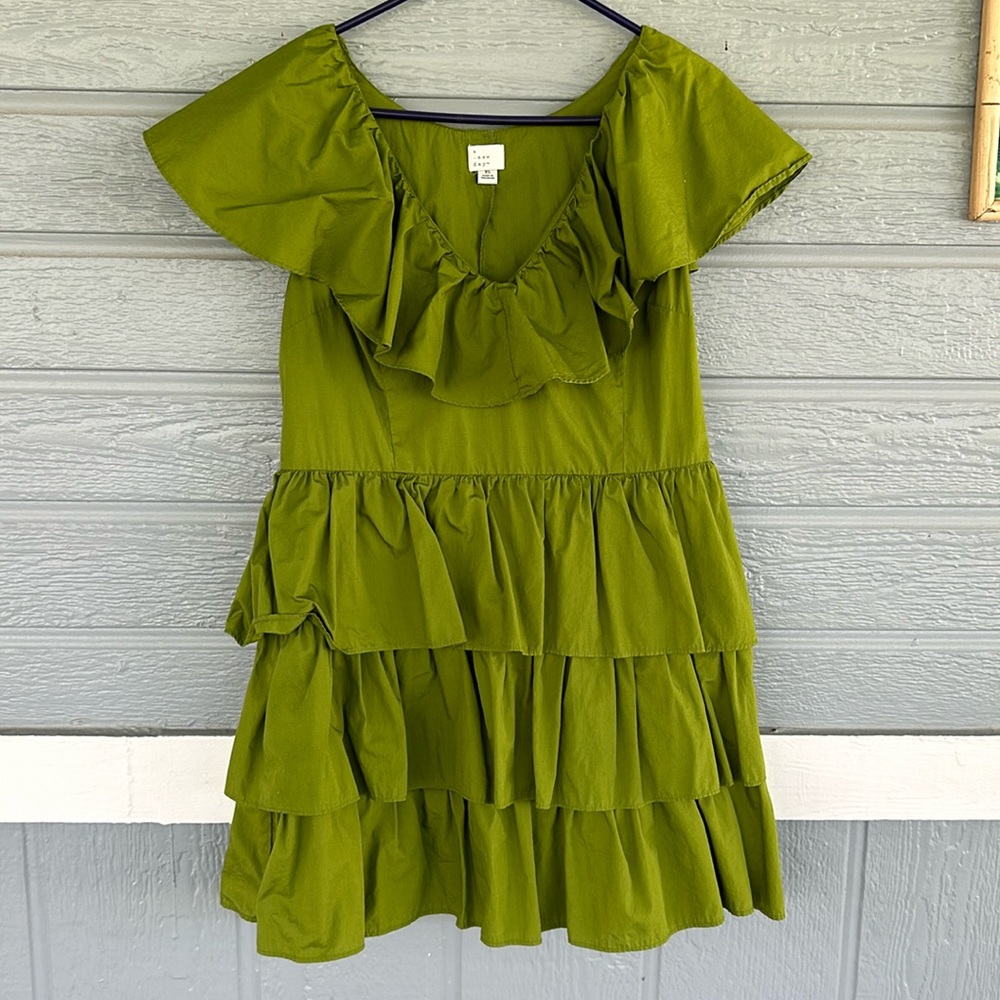 Green dress size XL